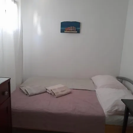 Apartman Pelusa *